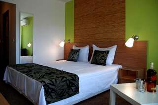 Отель Green Hisar Hotel Хисаря Двухместный номер с 1 кроватью или 2 отдельными кроватями-15